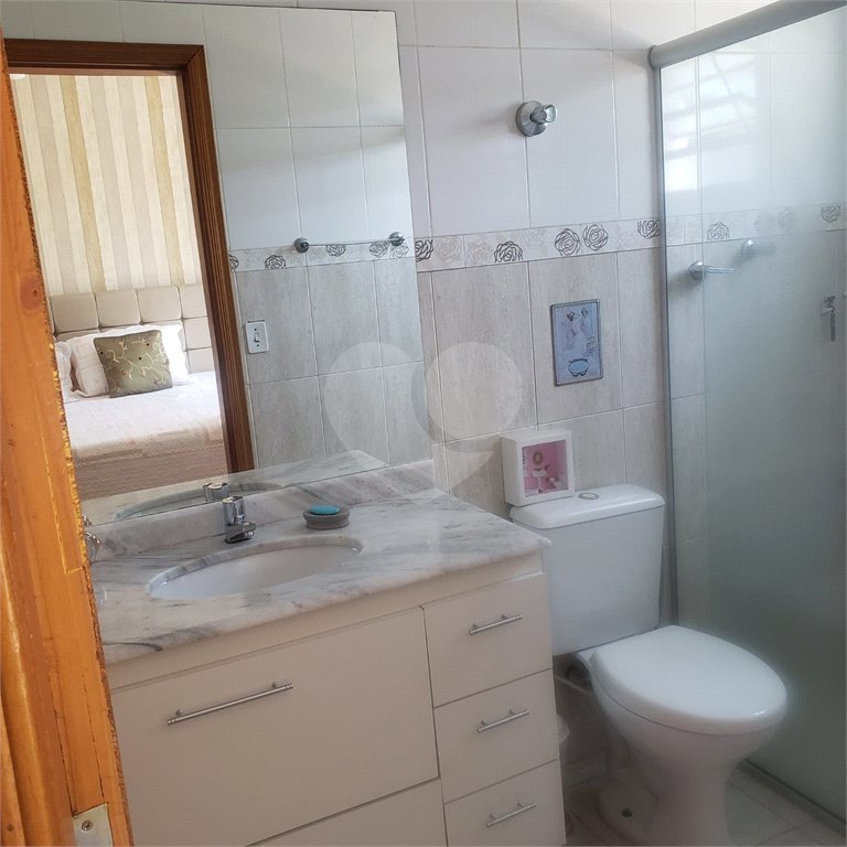 Sobrado à venda com 3 quartos, sendo 1 suíte, em Tremembé, São Paulo, SP