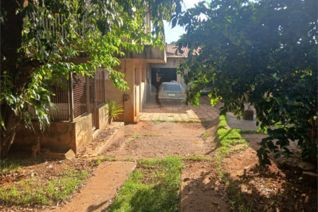 Casa à venda com 4 quartos, sendo 2 suítes,  em Parque da Lagoa, Itapetininga, SP
