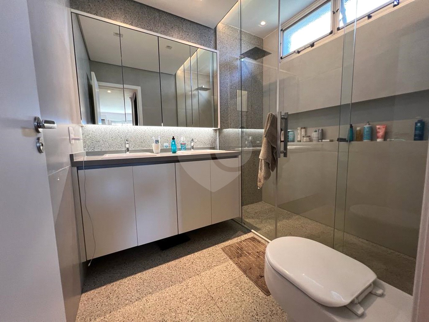 Apartamento à venda com 3 quartos, sendo 1 suíte, em Jardim França, São Paulo, SP