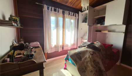 Casa Térrea à venda com 3 quartos, sendo 1 suíte,  em Serra da Cantareira, Mairiporã, SP
