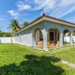 Casa à venda com 3 quartos, sendo 1 suíte,  em Manguinhos, Armação dos Búzios, RJ