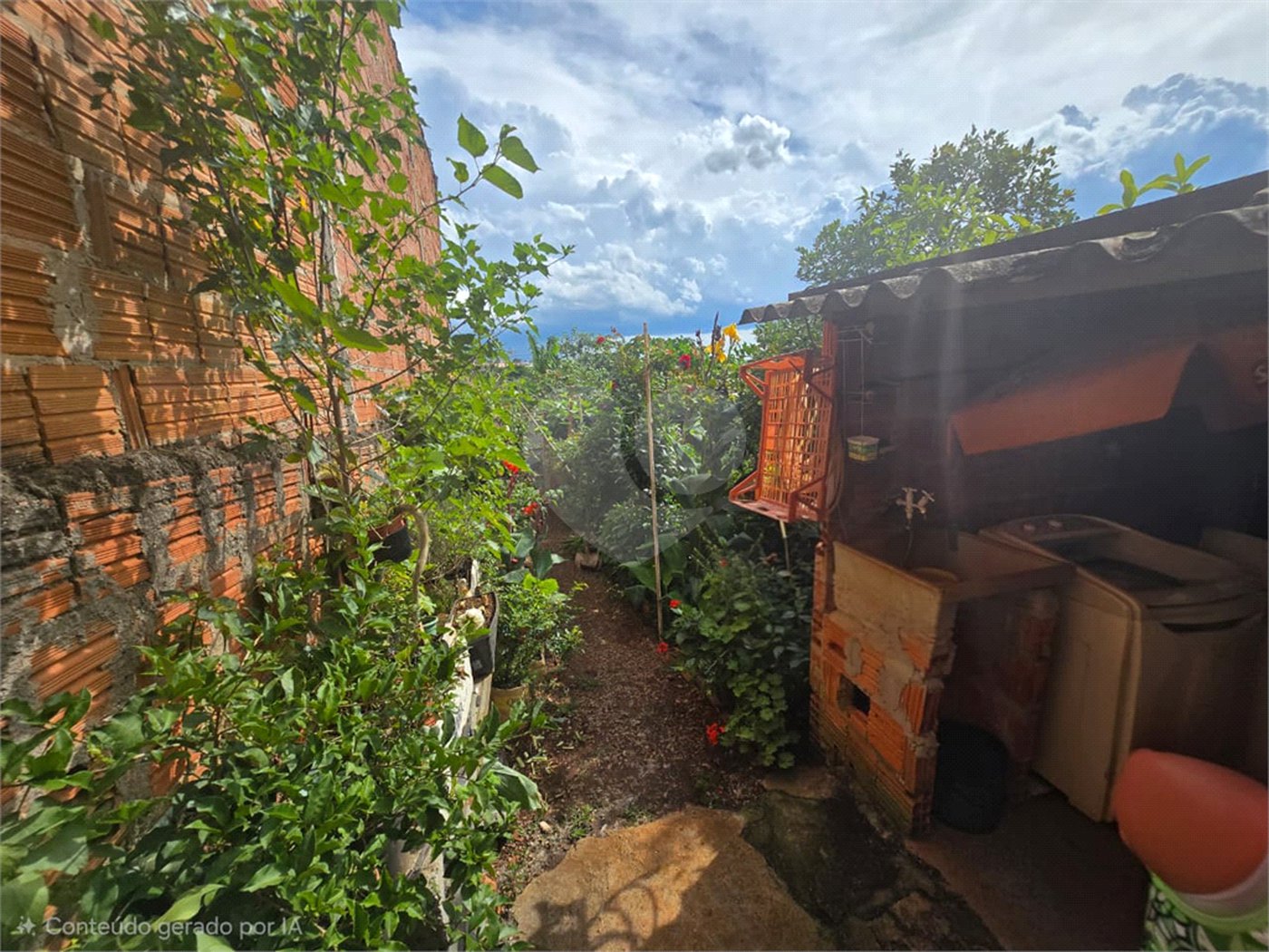 Casa à venda com 1 quarto em Vila Célia, Itapetininga, SP
