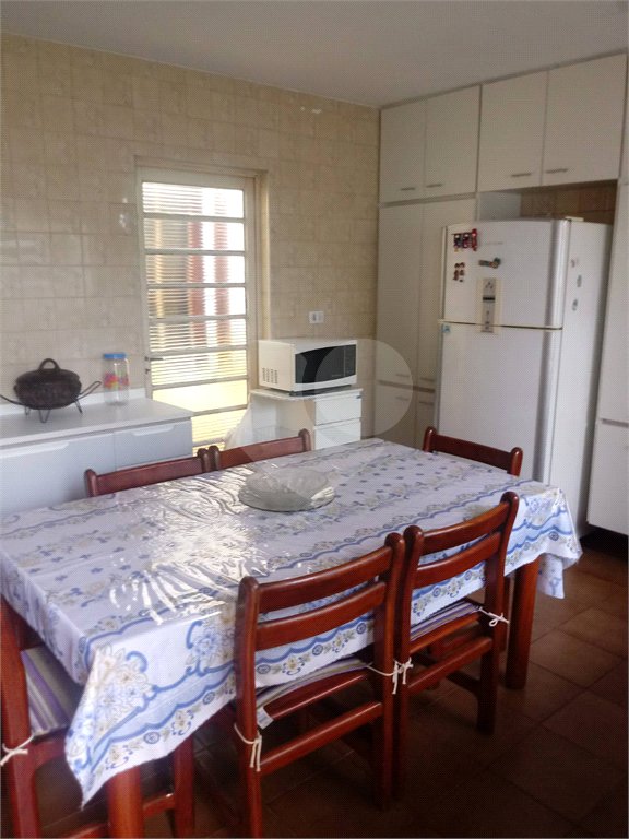 Casa Térrea para alugar com 3 quartos, sendo 1 suíte, no Centro, Mairiporã, SP