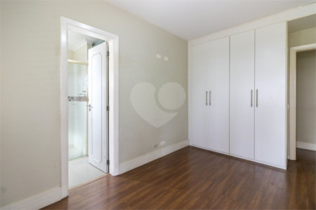 Apartamento à venda com 4 quartos, sendo 3 suítes, em Água Fria, São Paulo, SP