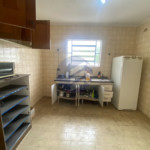 Casa à venda com 2 quartos em Jardim Alvorada, oportunidade para investidor