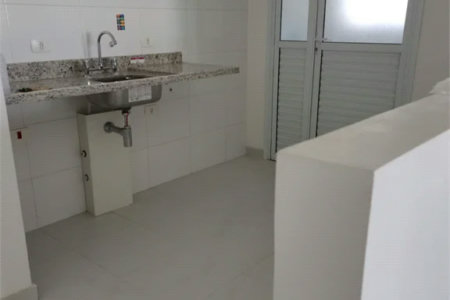 Apartamento à venda com 2 suítes em Vila Andrade, São Paulo, SP