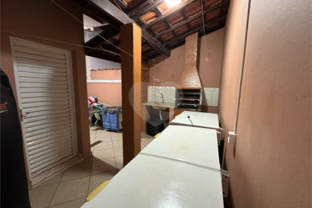 Casa à venda com 3 quartos, sendo 1 suíte, em Morada do Sol, Itapetininga, SP