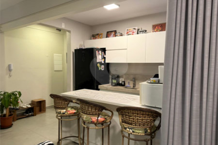 Apartamento à venda com 2 quartos, sendo 1 suíte, em Perdizes, São Paulo, SP