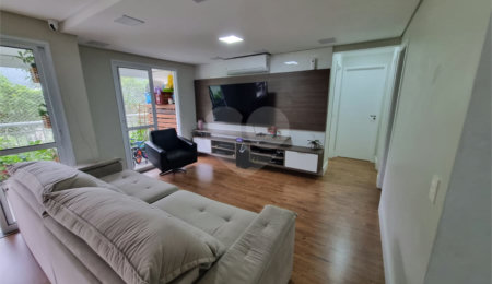 Apartamento à venda com 3 quartos, sendo 1 suíte,  em Horto, São Paulo, SP