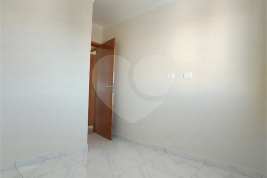 Casa à venda com 2 quartos no condomínio Ari Gomes, São Paulo - SP