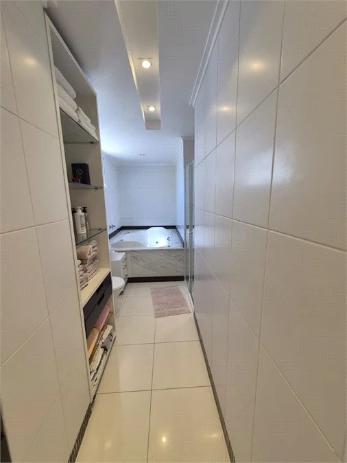 Cobertura à venda com 3 suítes em Vila Suzana, São Paulo, SP