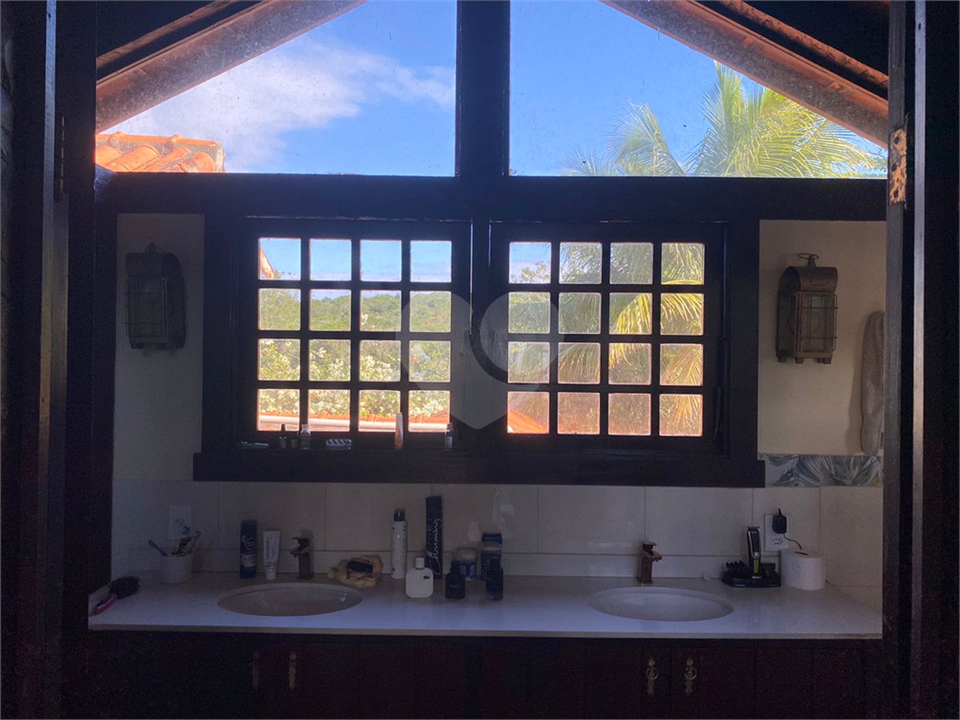 Casa à venda com 6 quartos, sendo 4 suítes, em Canto, Armação dos Búzios, RJ