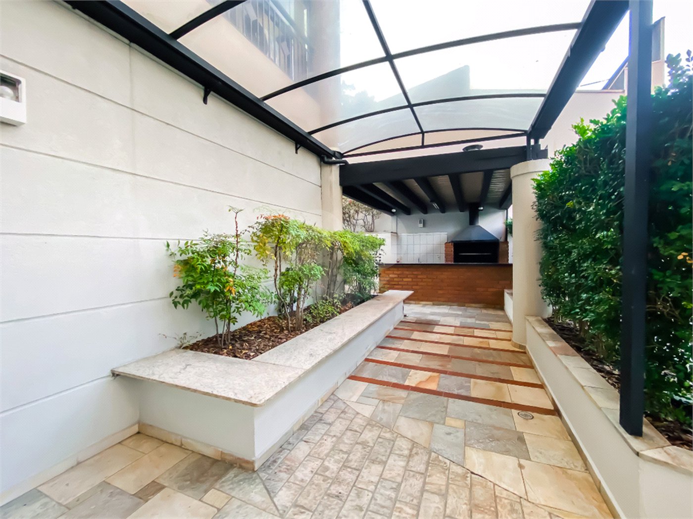 Apartamento à venda com 2 suítes em Campo Belo, São Paulo, SP