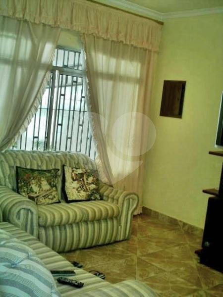 Sobrado à venda com 3 quartos, sendo 1 suíte, em Vila Guilherme, São Paulo, SP