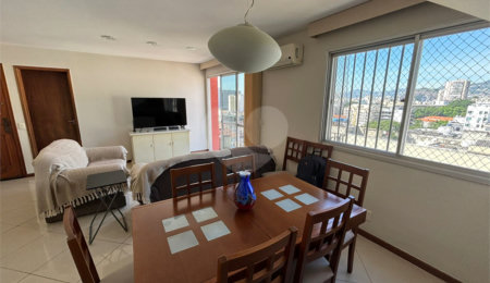 Cobertura à venda com 4 quartos, sendo 1 suíte,  em Vila Isabel, Rio de Janeiro, RJ