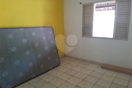 Casa para alugar com 2 quartos, sendo 1 suíte, no Centro, Vinhedo, SP