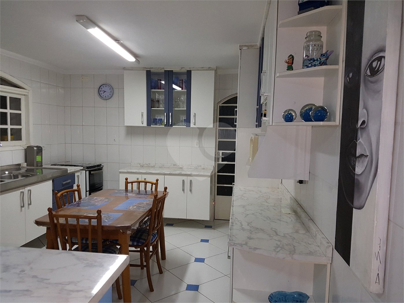 Sobrado à venda com 3 quartos, sendo 1 suíte, em Jardim Caravelas, São Paulo, SP