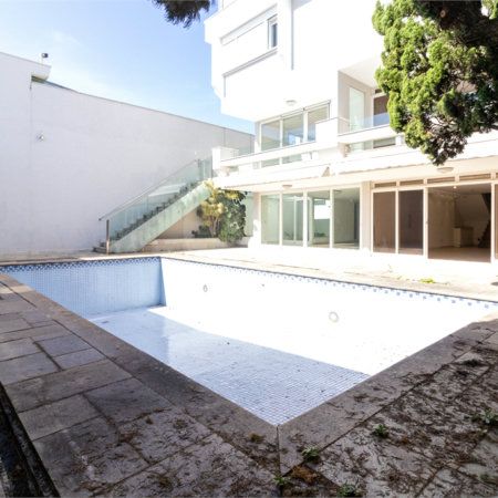 Sobrado à venda com 6 quartos, sendo 4 suítes,  em Alto da Lapa, São Paulo, SP