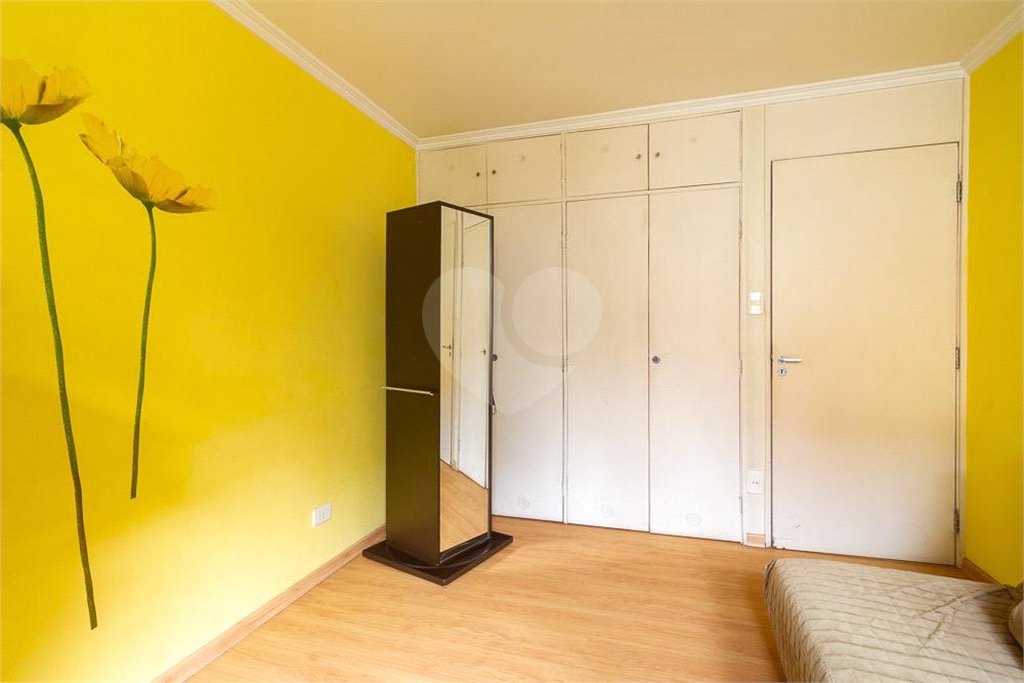 Apartamento à venda com 3 quartos, sendo 1 suíte, em Jardim Paulista, São Paulo, SP
