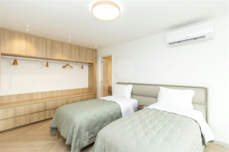Apartamento à venda com 3 quartos, sendo 2 suítes, em Cerqueira César, São Paulo, SP
