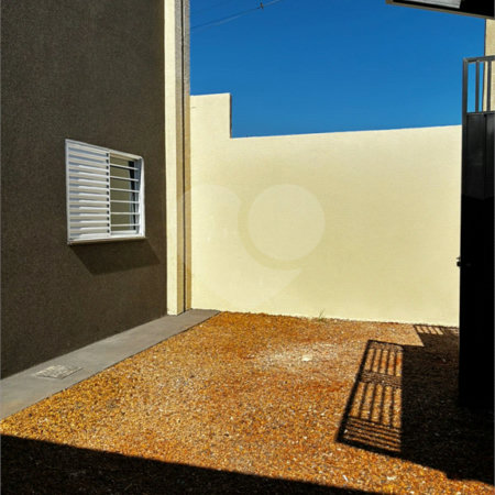 Casa à venda com 2 quartos em Ipê, Três Lagoas, MS