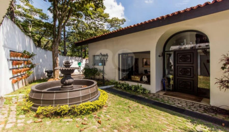 Casa à venda com 4 suítes em Jardim Marajoara, São Paulo, SP