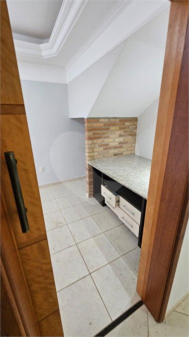 Casa para alugar com 4 quartos, sendo 2 suítes, no condomínio Portal de Itaici, Indaiatuba - SP