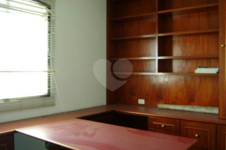 Cobertura à venda com 3 quartos, sendo 2 suítes, em Vila Sofia, São Paulo, SP
