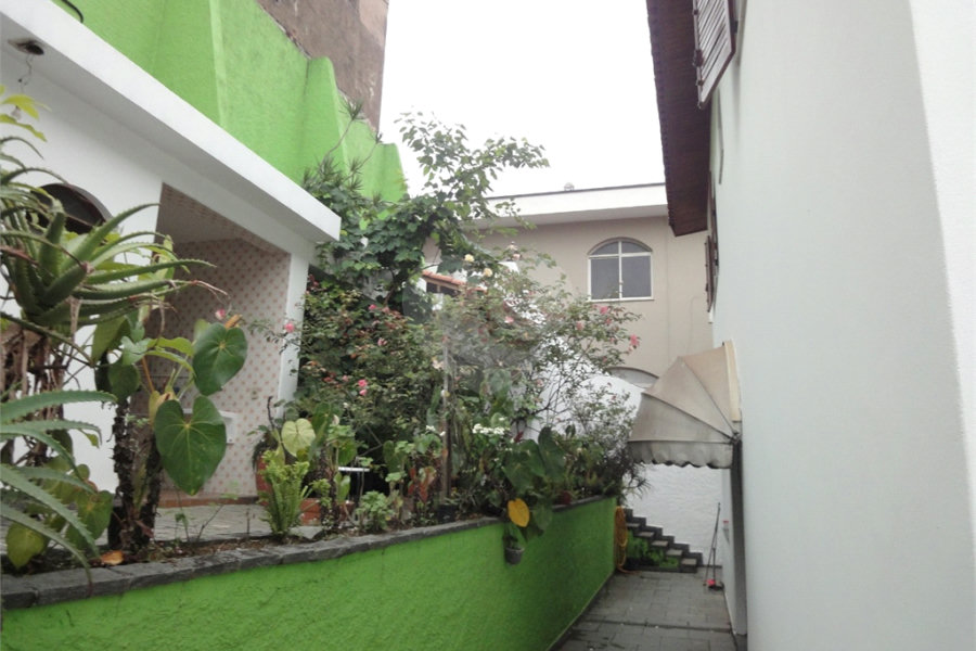 Sobrado à venda com 4 quartos, sendo 3 suítes, em Jardim São Bento, São Paulo, SP