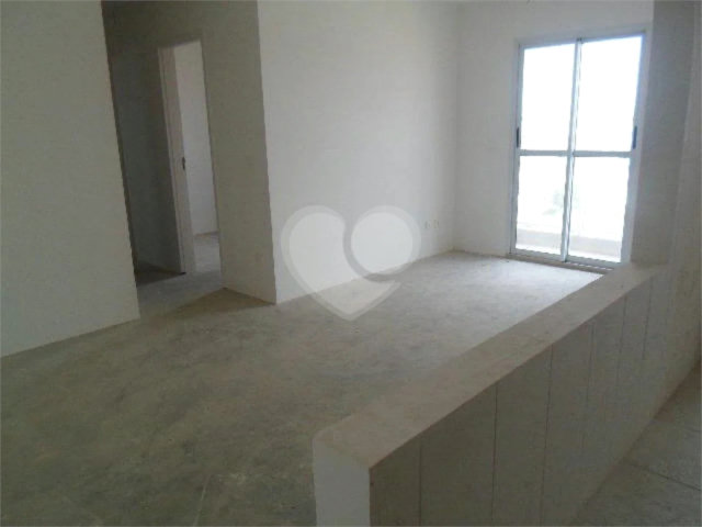 Apartamento à venda com 2 quartos, sendo 1 suíte,  em Vila Mazzei, São Paulo, SP