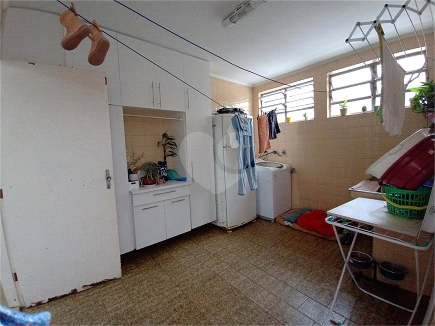Casa à venda com 4 quartos, sendo 1 suíte, em Santana, São Paulo, SP