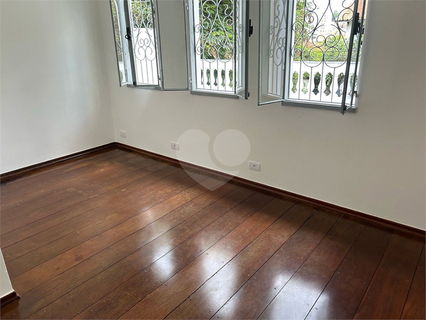 Sobrado à venda com 4 quartos, sendo 2 suítes, em Água Fria, São Paulo, SP