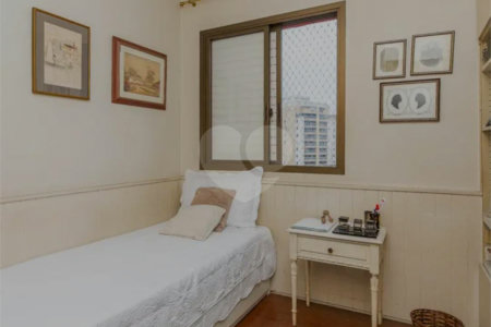 Apartamento à venda com 3 quartos, sendo 1 suíte, em Vila Mascote, São Paulo, SP