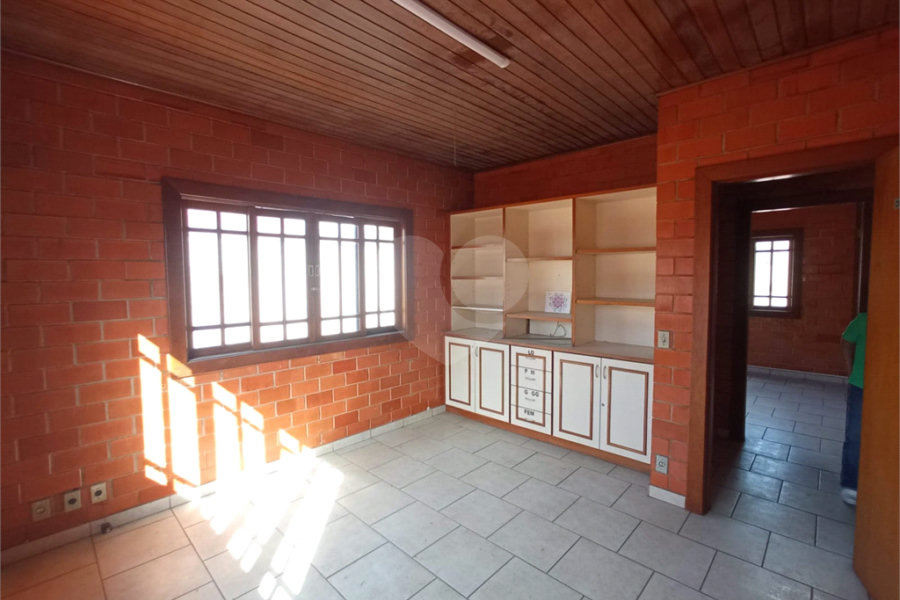 Casa à venda com 3 quartos, sendo 1 suíte, em Limão, São Paulo, SP