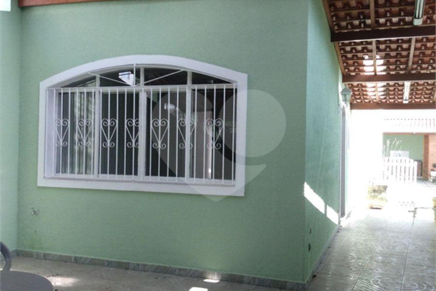 Sobrado à venda com 3 quartos, sendo 1 suíte, em Horto Florestal, São Paulo, SP
