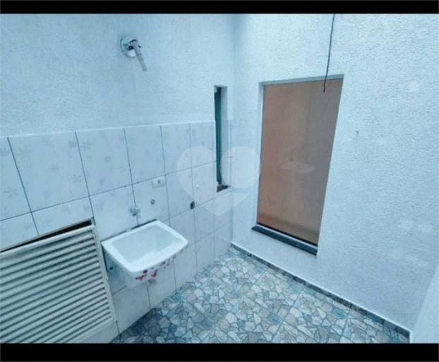 Casa à venda com 3 quartos, sendo 1 suíte, em Itaquera, São Paulo, SP