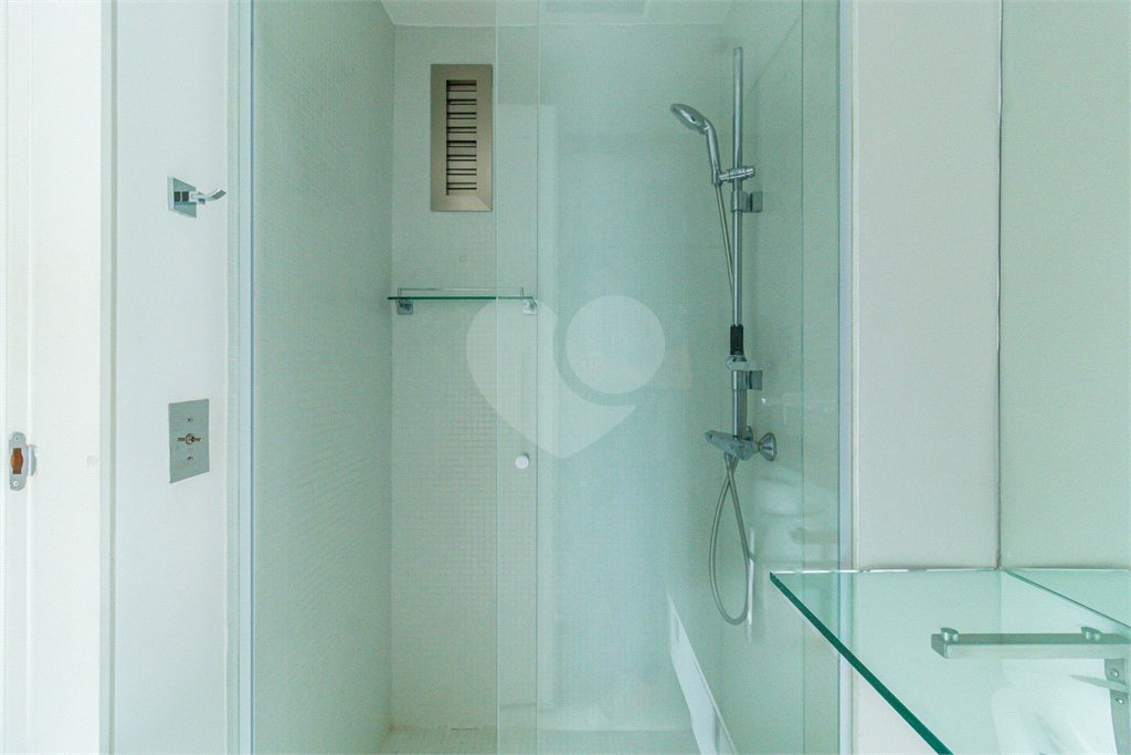 Apartamento à venda ou para alugar com 2 quartos, sendo 1 suíte, em Alto da Boa Vista, São Paulo, SP