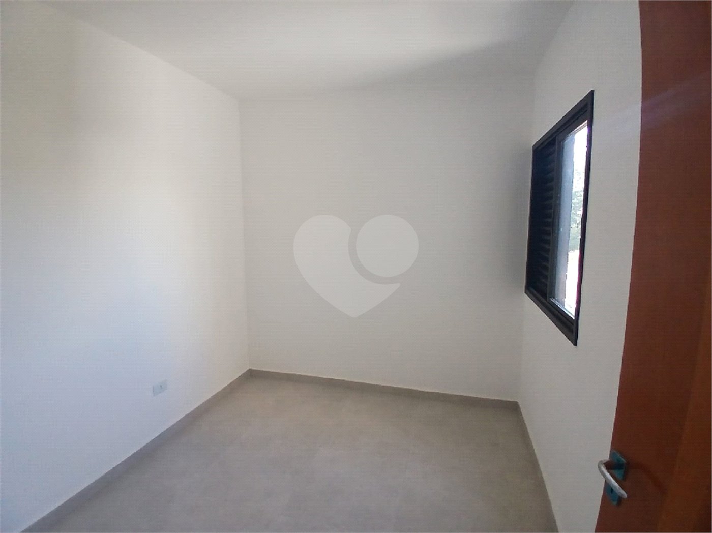 Casa à venda com 1 quarto no condomínio Sintra, São Paulo - SP