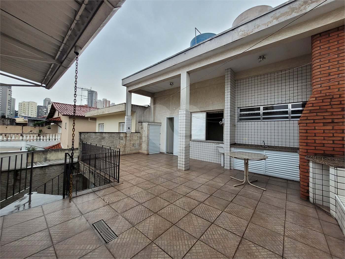 Sobrado à venda com 5 quartos, sendo 2 suítes, em Jardim Vera Cruz, São Paulo, SP