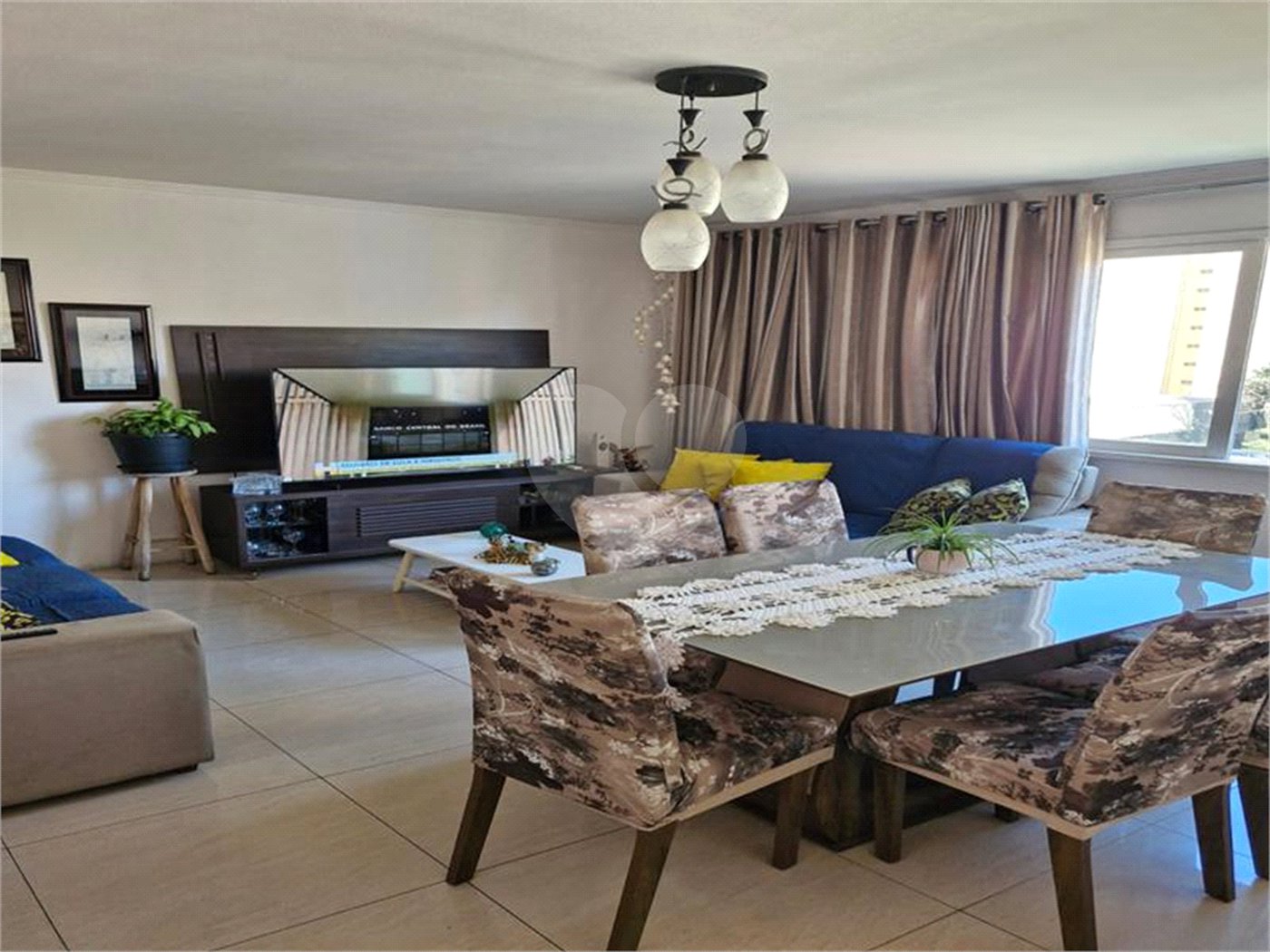 Apartamento à venda com 3 quartos, sendo 1 suíte, em Barra Funda, São Paulo, SP