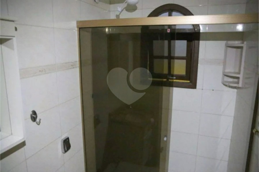 Sobrado à venda com 3 quartos, sendo 1 suíte, em Jardim Bom Clima, Guarulhos, SP