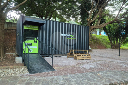 Casa à venda com 3 suítes no condomínio Terras de São Francisco, Vinhedo - SP