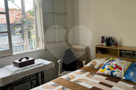 Terreno à venda com 4 quartos em Jardim Odete, São Paulo, SP