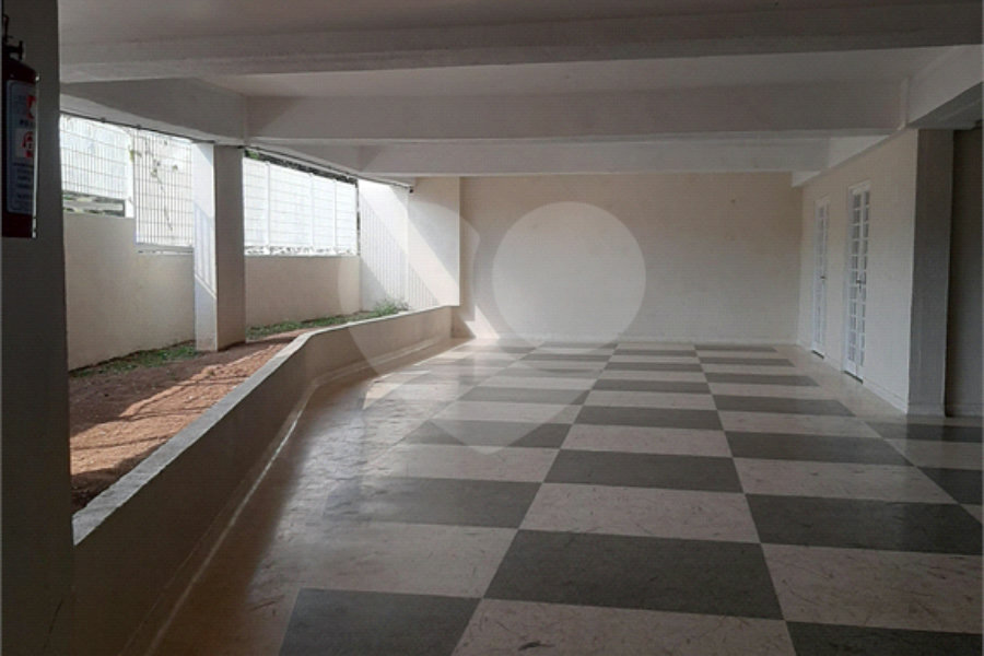 Casa à venda com 3 quartos, sendo 1 suíte, no condomínio Barbará II, São Paulo - SP