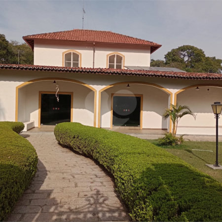 Casa à venda com 6 quartos, sendo 4 suítes,  no condomínio City Castelo, Itu - SP