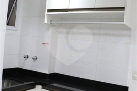Apartamento à venda com 4 quartos, sendo 3 suítes,  em Parque Reboucas, São Paulo, SP
