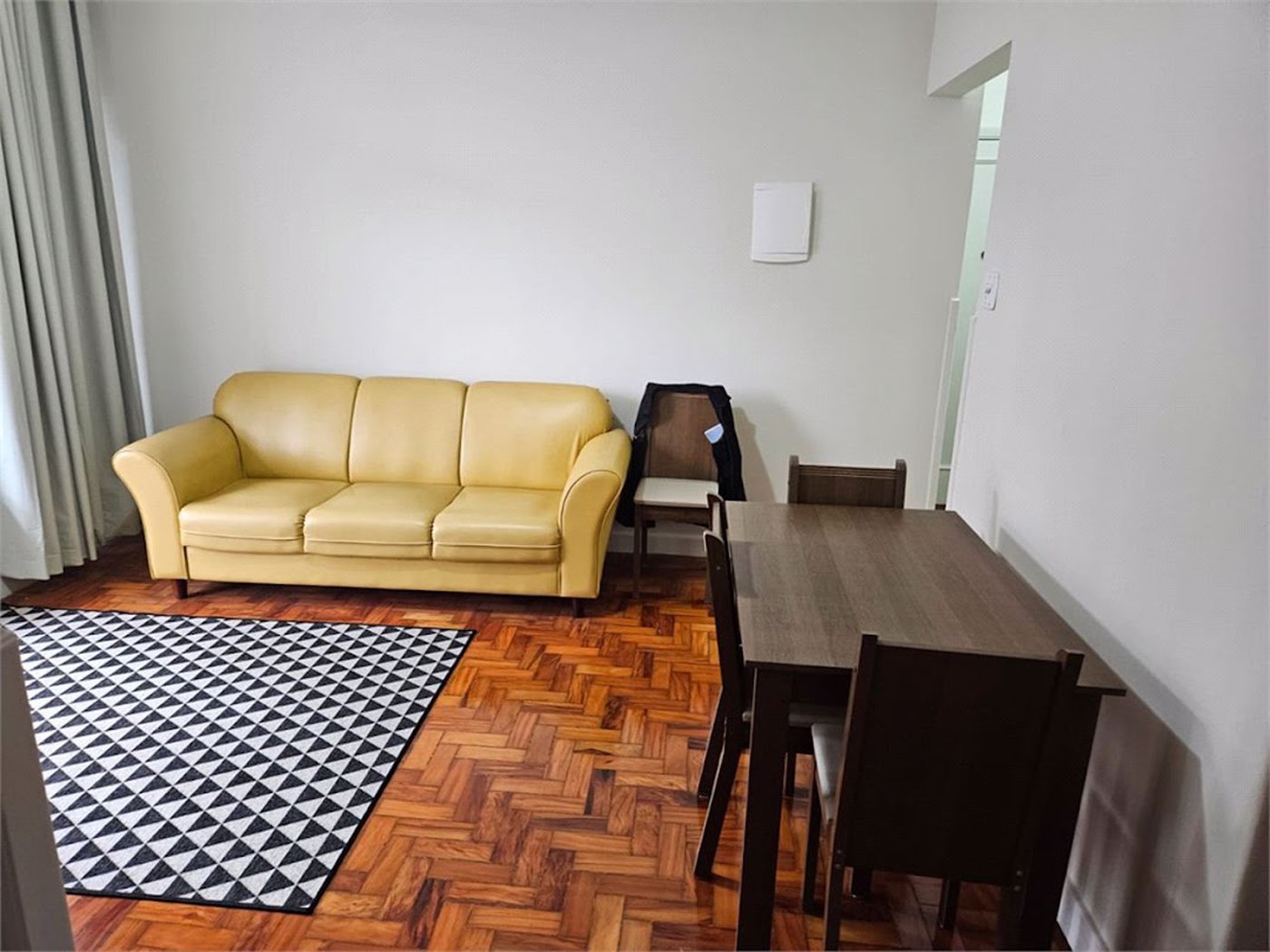 Apartamento com 3 dormitórios à venda, 98 m² por R$ 650.000,00 - Gonzaga - Santos/SP