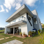 Casa à venda com 4 quartos, sendo 1 suíte, no condomínio Residencial Pinheiros do Lago, Alambari - SP