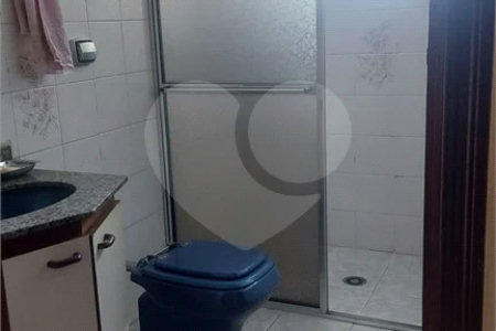 Sobrado à venda com 3 quartos, sendo 1 suíte, em Parque Vitória, São Paulo, SP