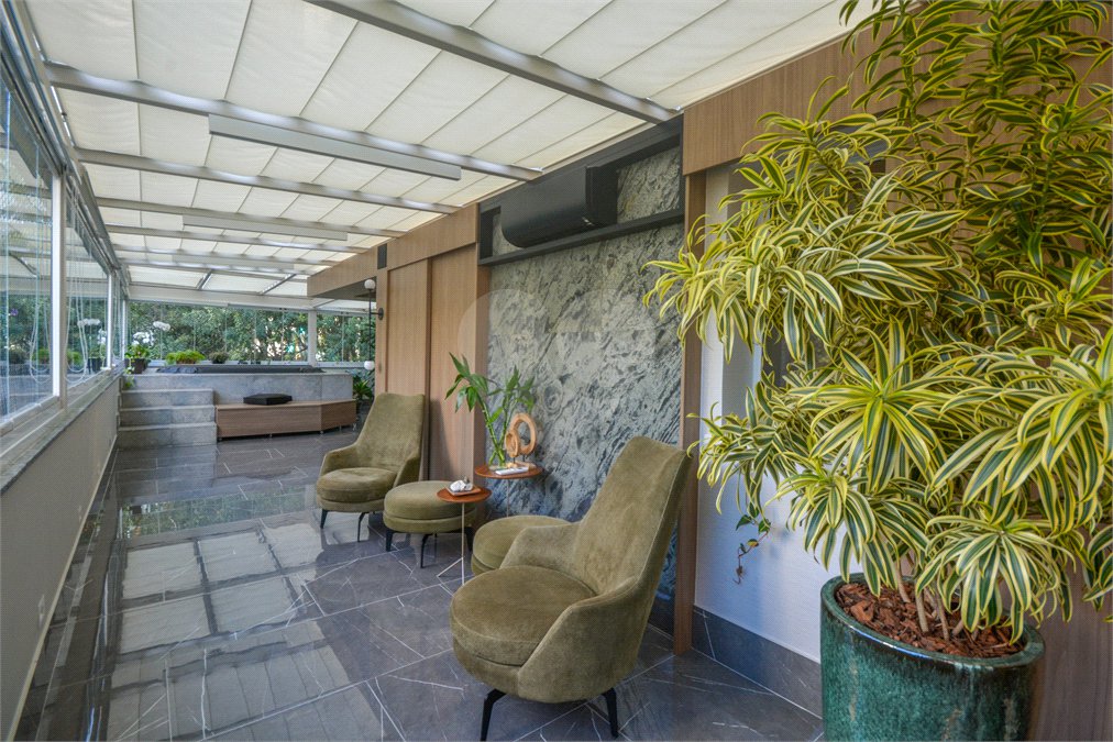 Apartamento à venda com 3 suítes em Jardim Fonte do Morumbi, São Paulo, SP